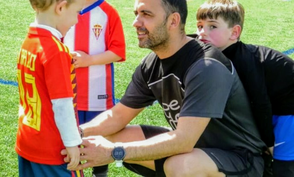 Manuel Bermúdez realizará labores de coordinación y reforzará el Área de Técnica Colectiva de Fútbol que lidera Arturo Martínez Noval.